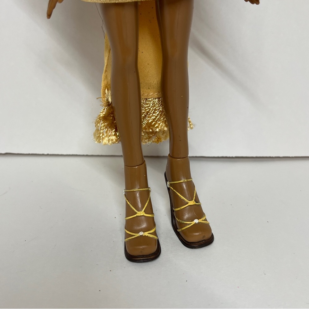Vintage 2003 Bratz Formal Funk Sasha Doll Gold Dress Secondary Outfit Prom Y2k - Picture 3 of 15